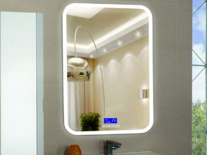 Зеркало Континент Glamour LED 700х900 с многофункциональной панелью